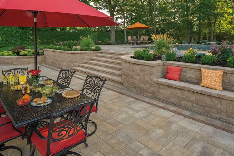custom stone masonry for luxury homes